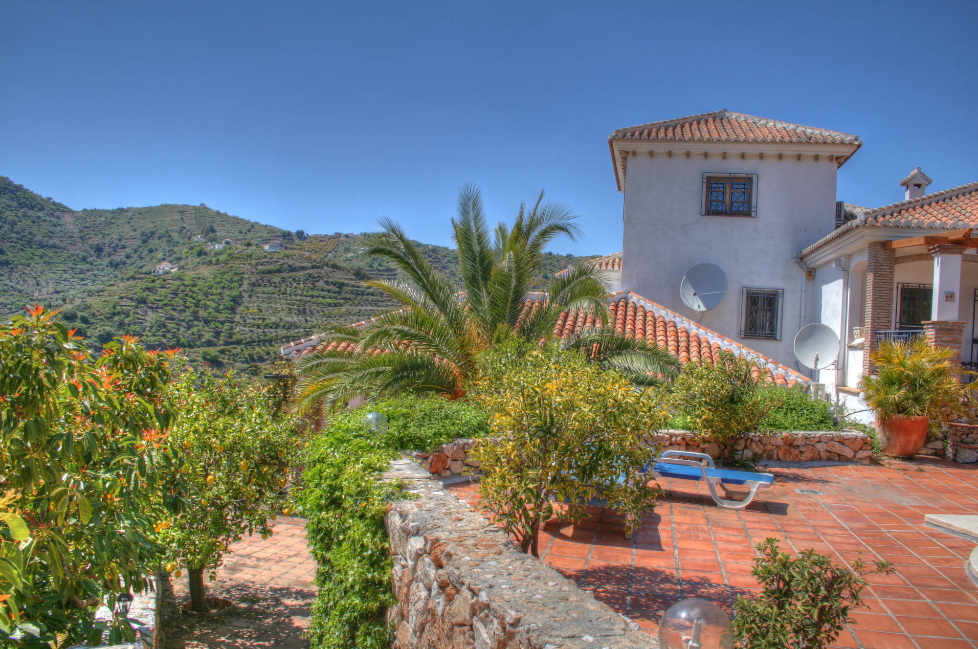 Andalusia Direct Holidays Rental in Competa Spain